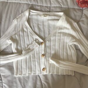 Aeropostale White Ribbed Crop Top